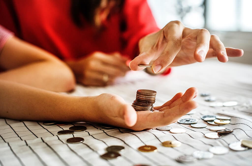 Parent and child counting money